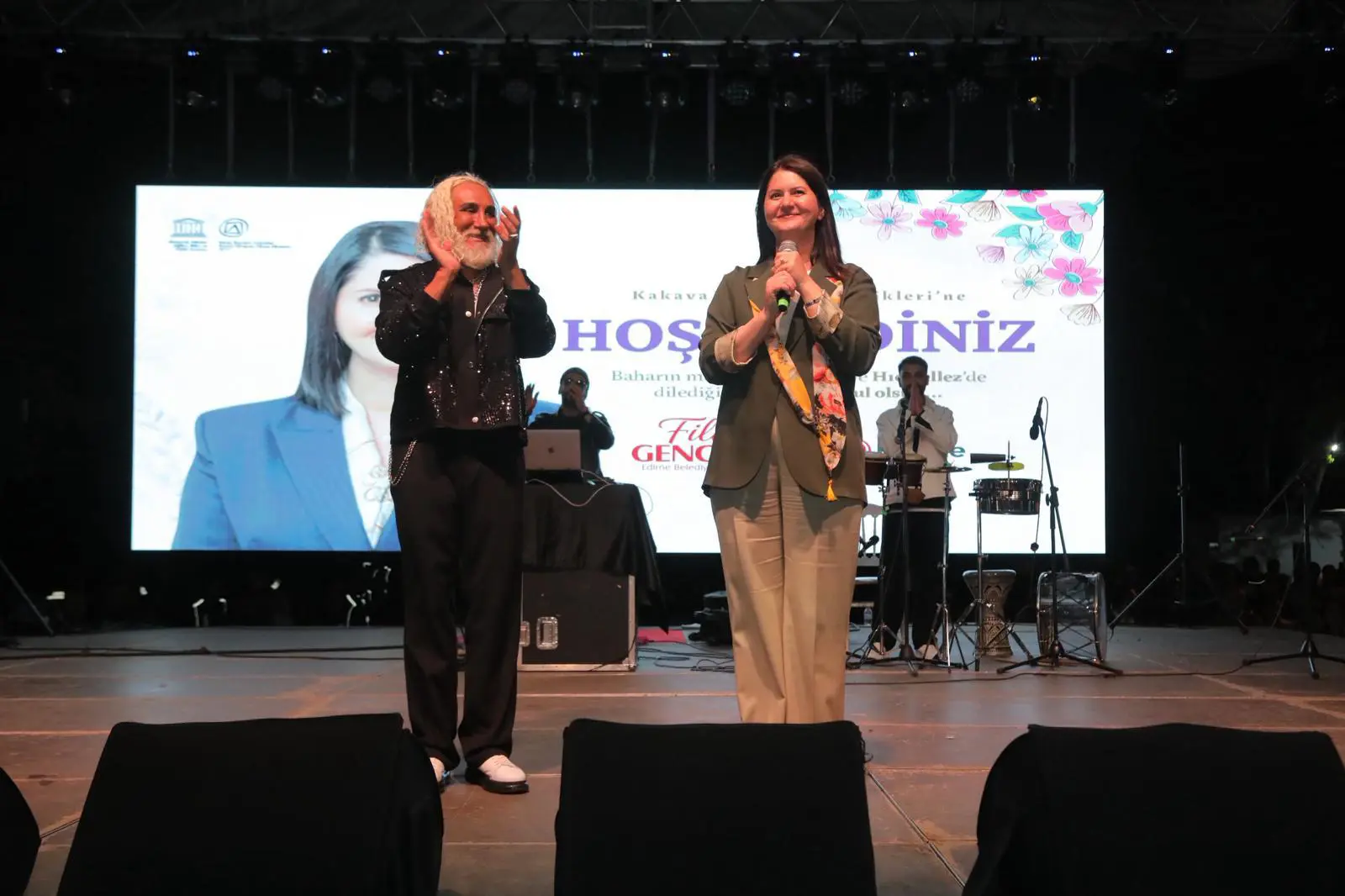 KAKAVA VE HIDIRELLEZ COŞKUSU EDİRNE’Yİ SARDI: MÜZİĞİN RİTMİ HİÇ DURMADI!